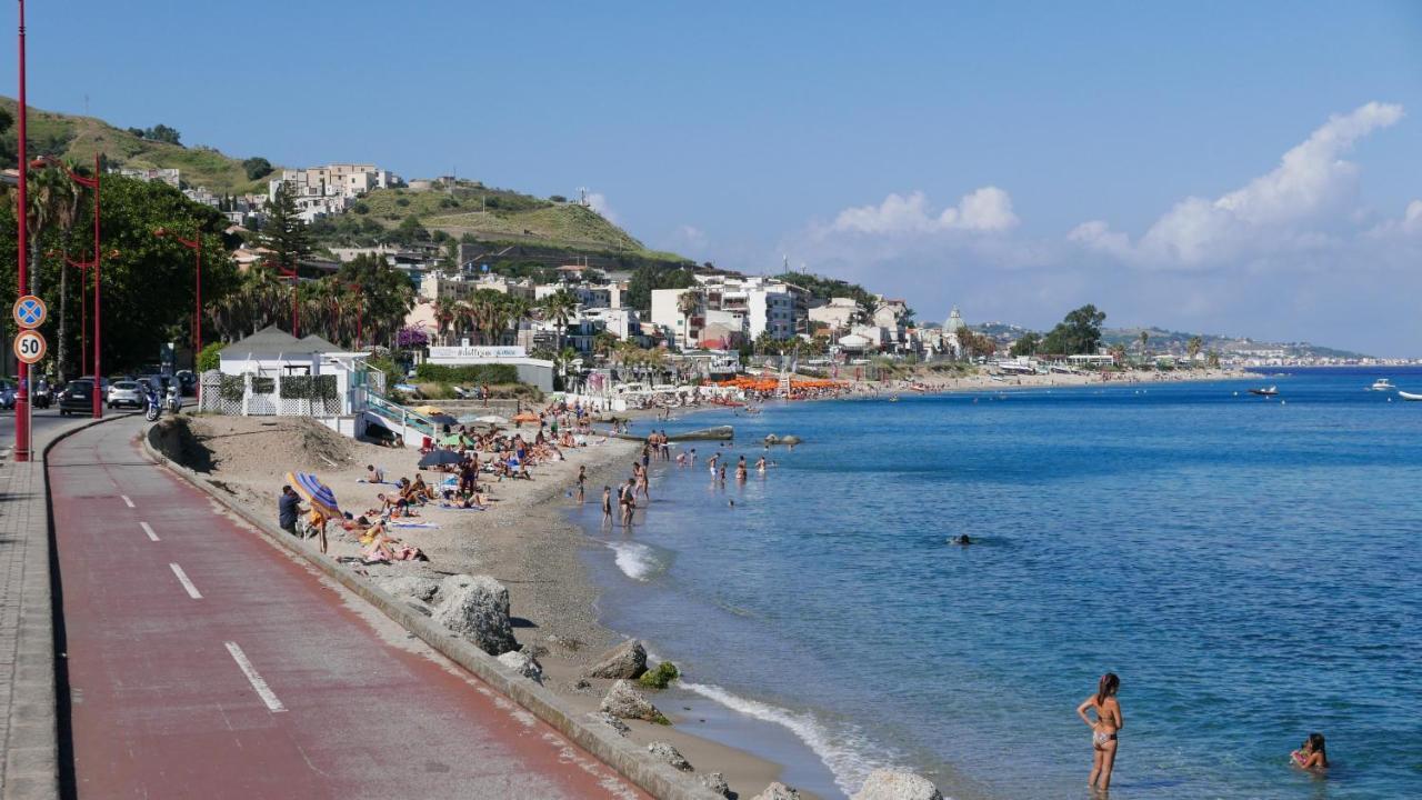 Three * Messina