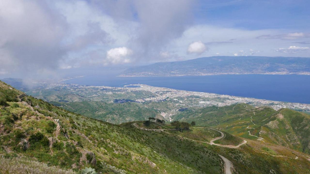 Guest house Three Messina